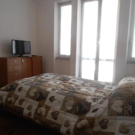 Tra Mare E Montagna Апартаменты